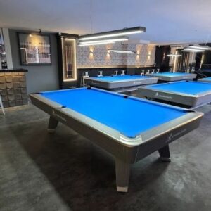 EL CABALLERO DEL POOL