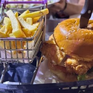 LOMITO PARRILAS AND BURGERS