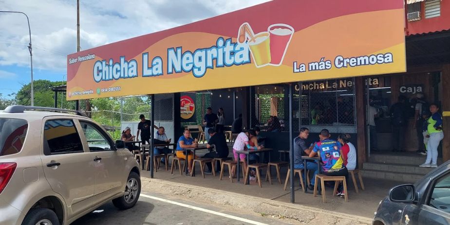 CHICHA LA NEGRITA